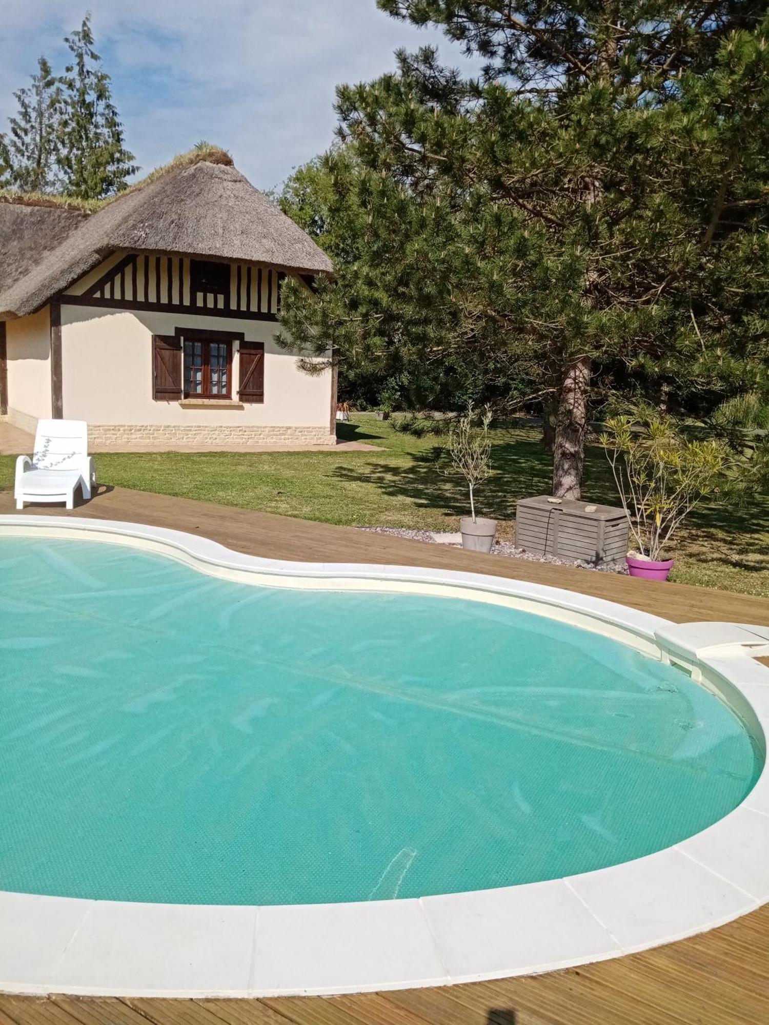Maison Traditionnelle Normande Avec Piscine Hotot-en-Auge エクステリア 写真
